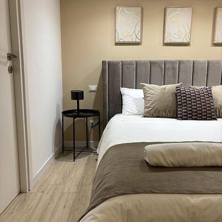 Celeste Rooms Bed And Breakfast Катания Экстерьер фото