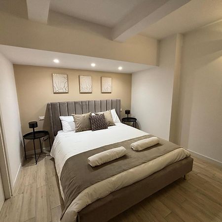 Celeste Rooms Bed And Breakfast Катания Экстерьер фото
