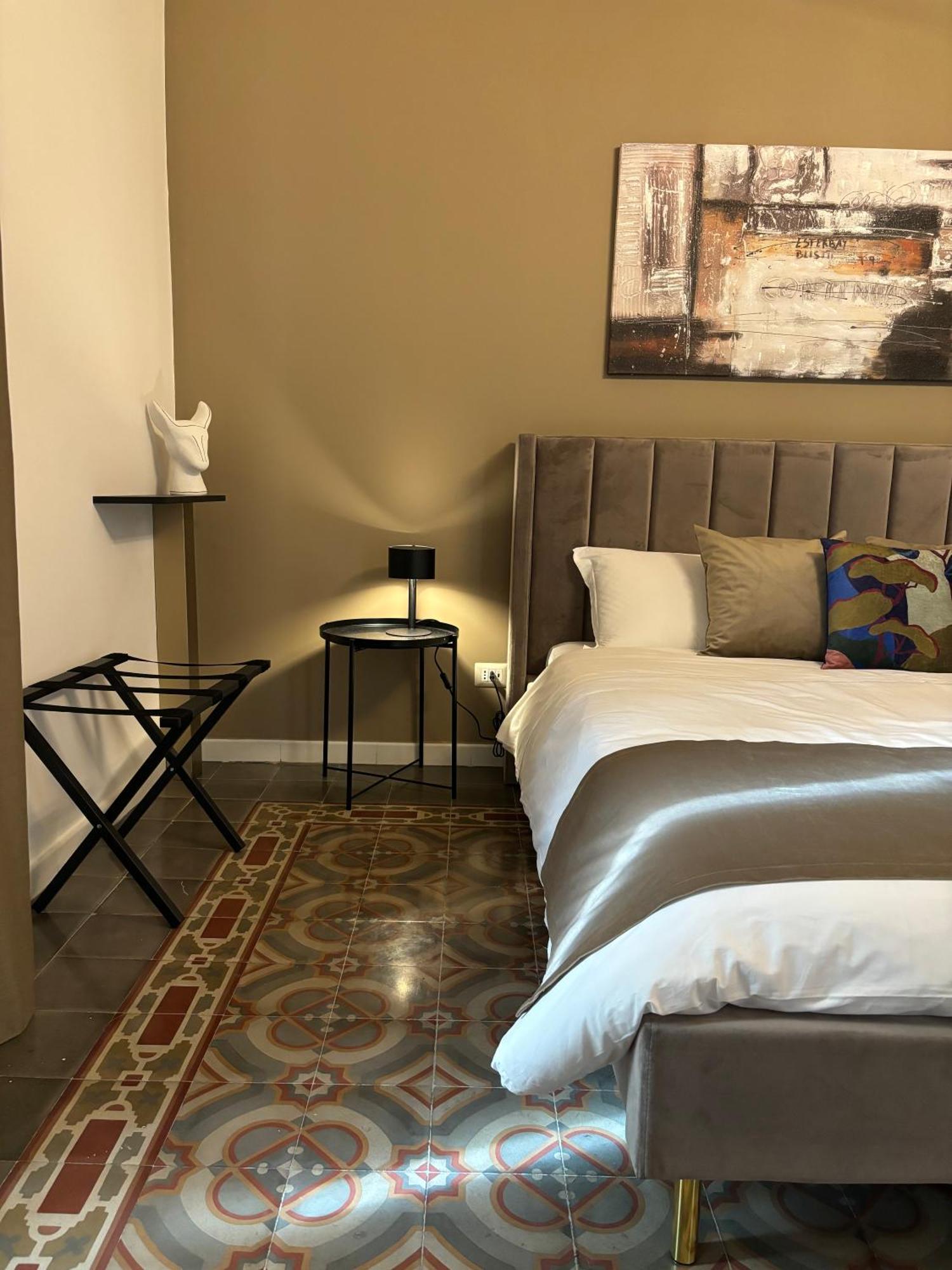 Celeste Rooms Bed And Breakfast Катания Экстерьер фото