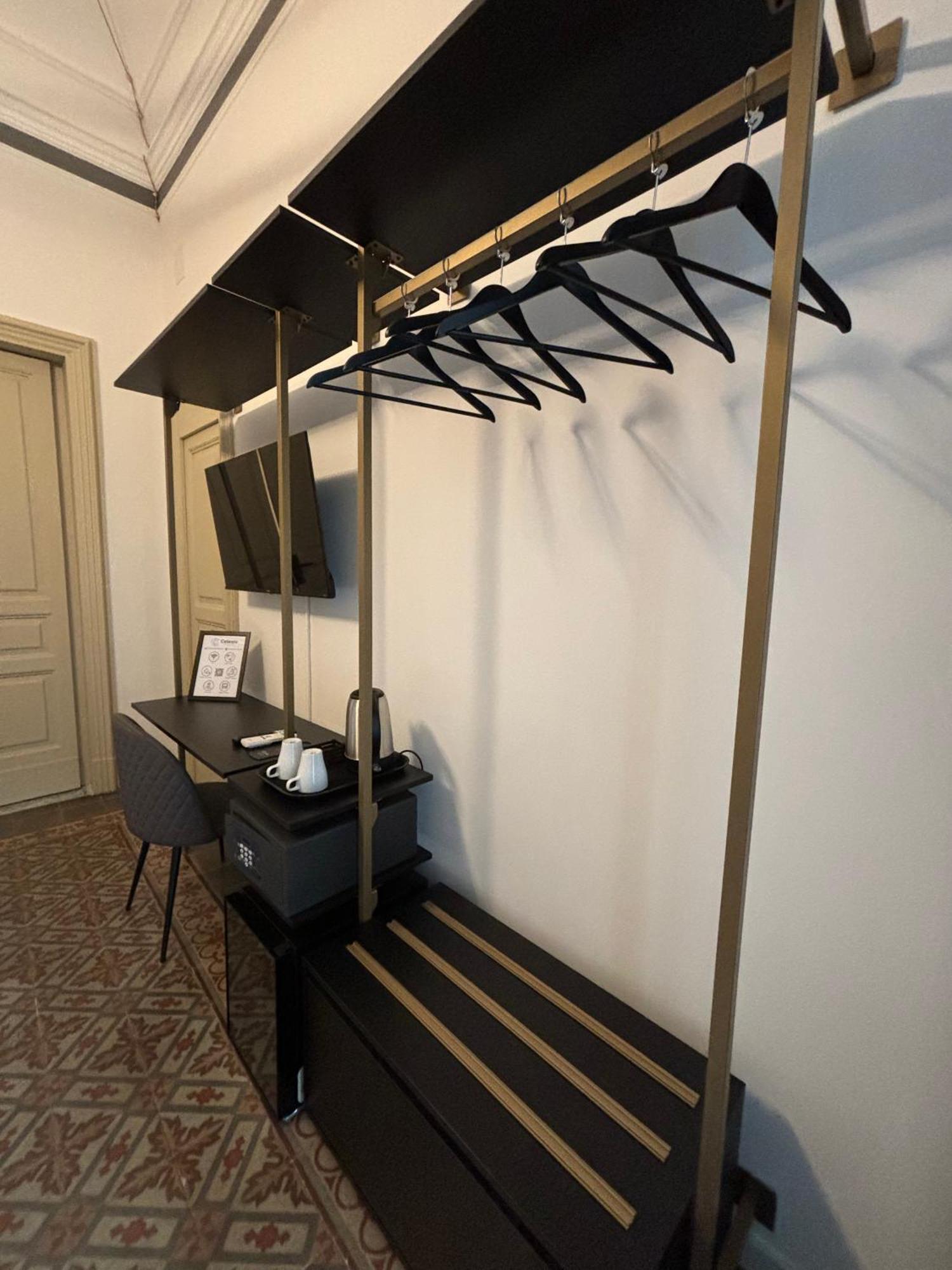 Celeste Rooms Bed And Breakfast Катания Экстерьер фото