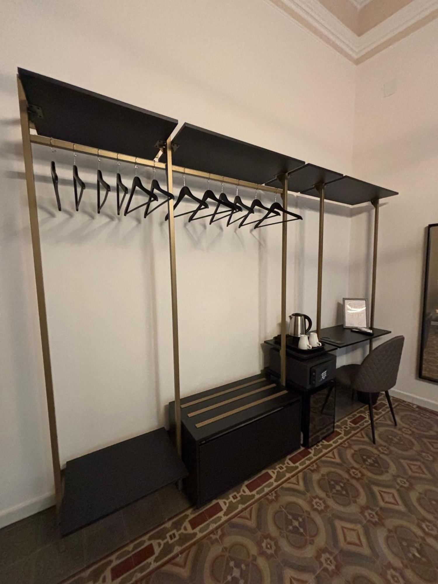 Celeste Rooms Bed And Breakfast Катания Экстерьер фото