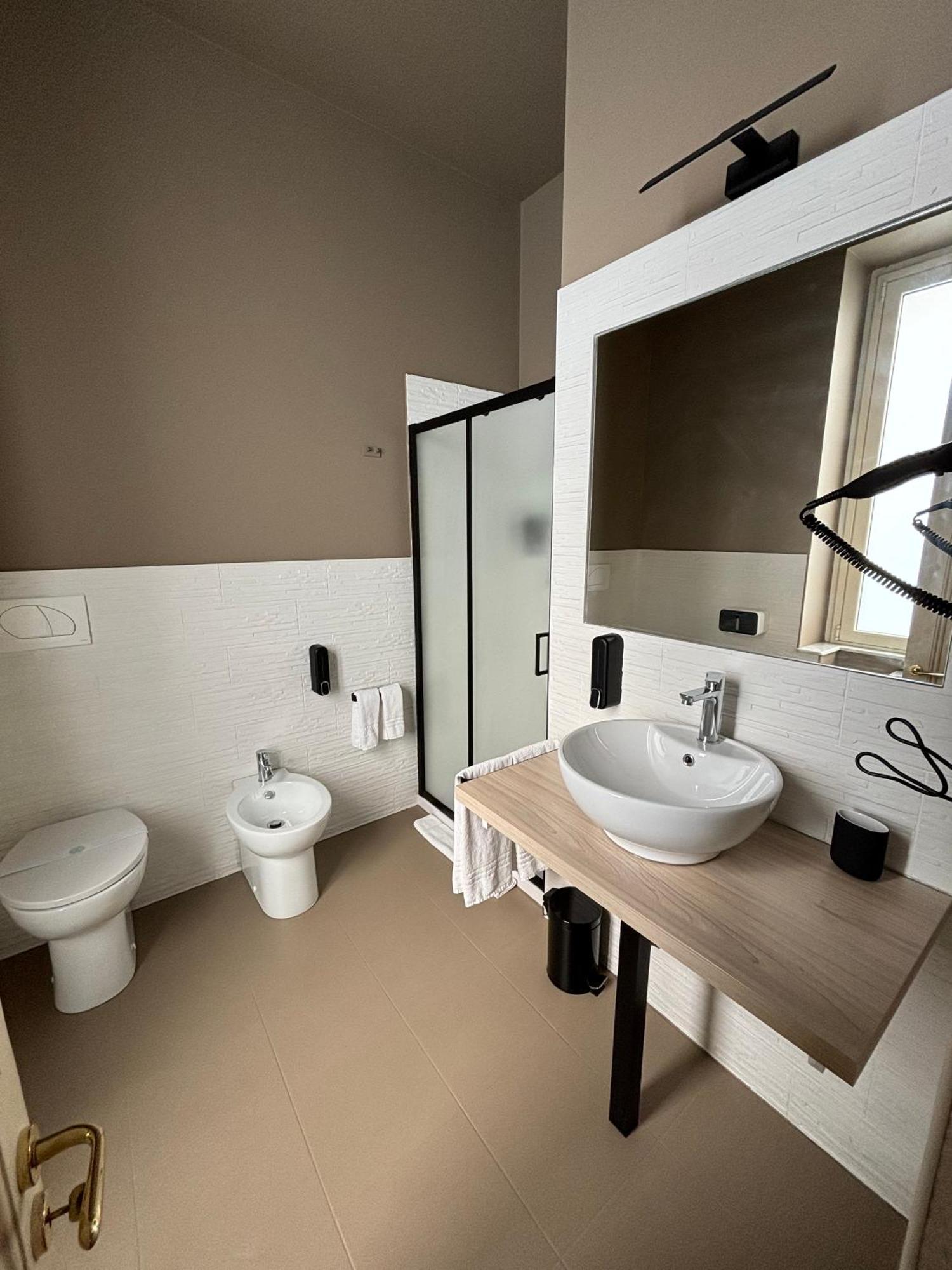 Celeste Rooms Bed And Breakfast Катания Экстерьер фото