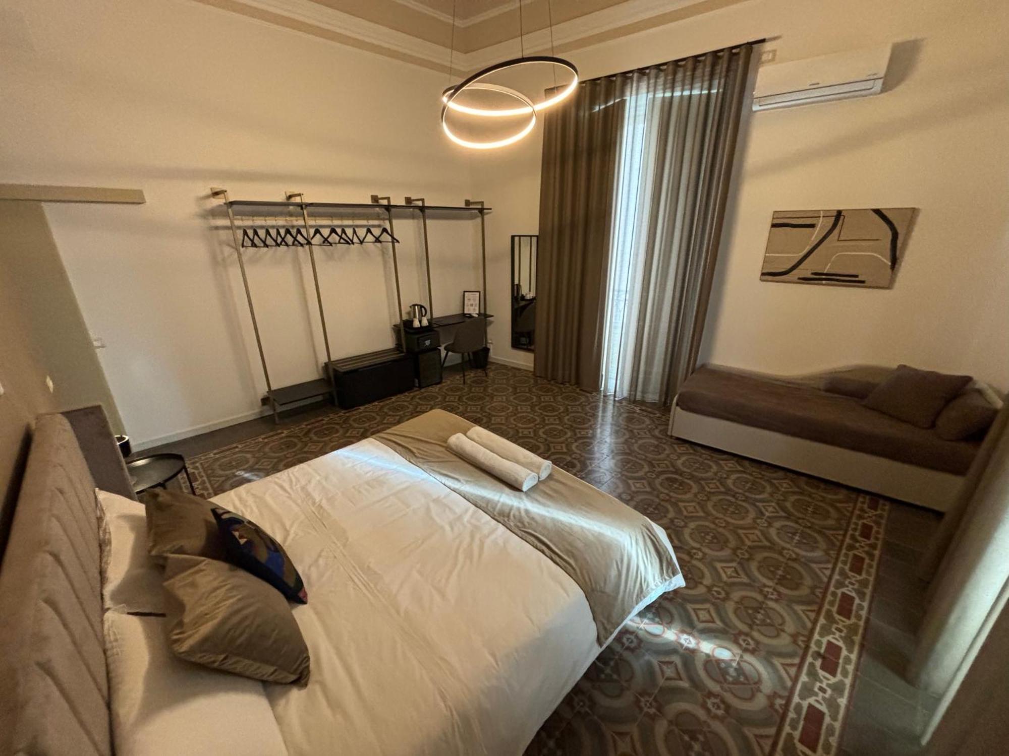 Celeste Rooms Bed And Breakfast Катания Экстерьер фото