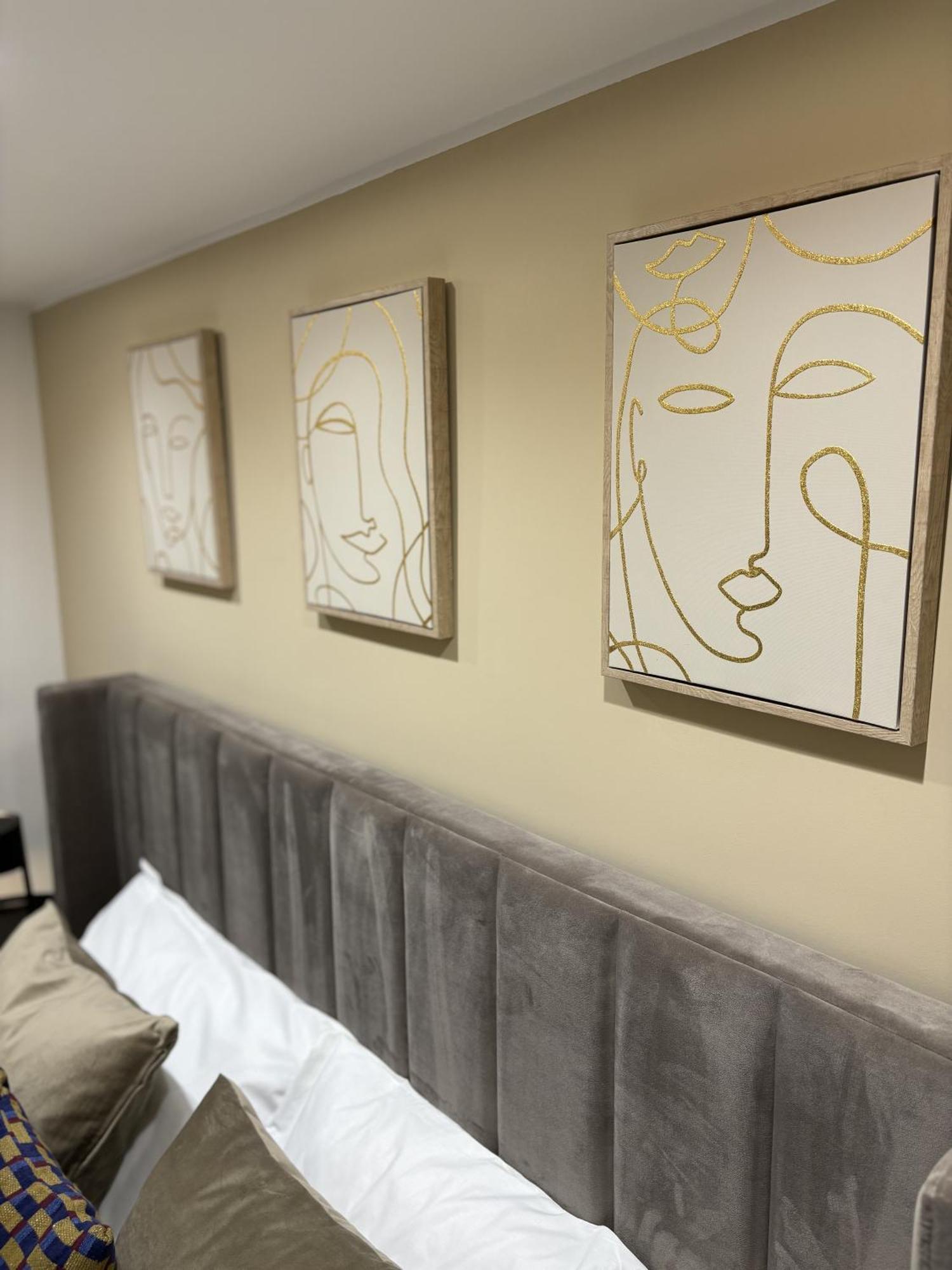 Celeste Rooms Bed And Breakfast Катания Экстерьер фото