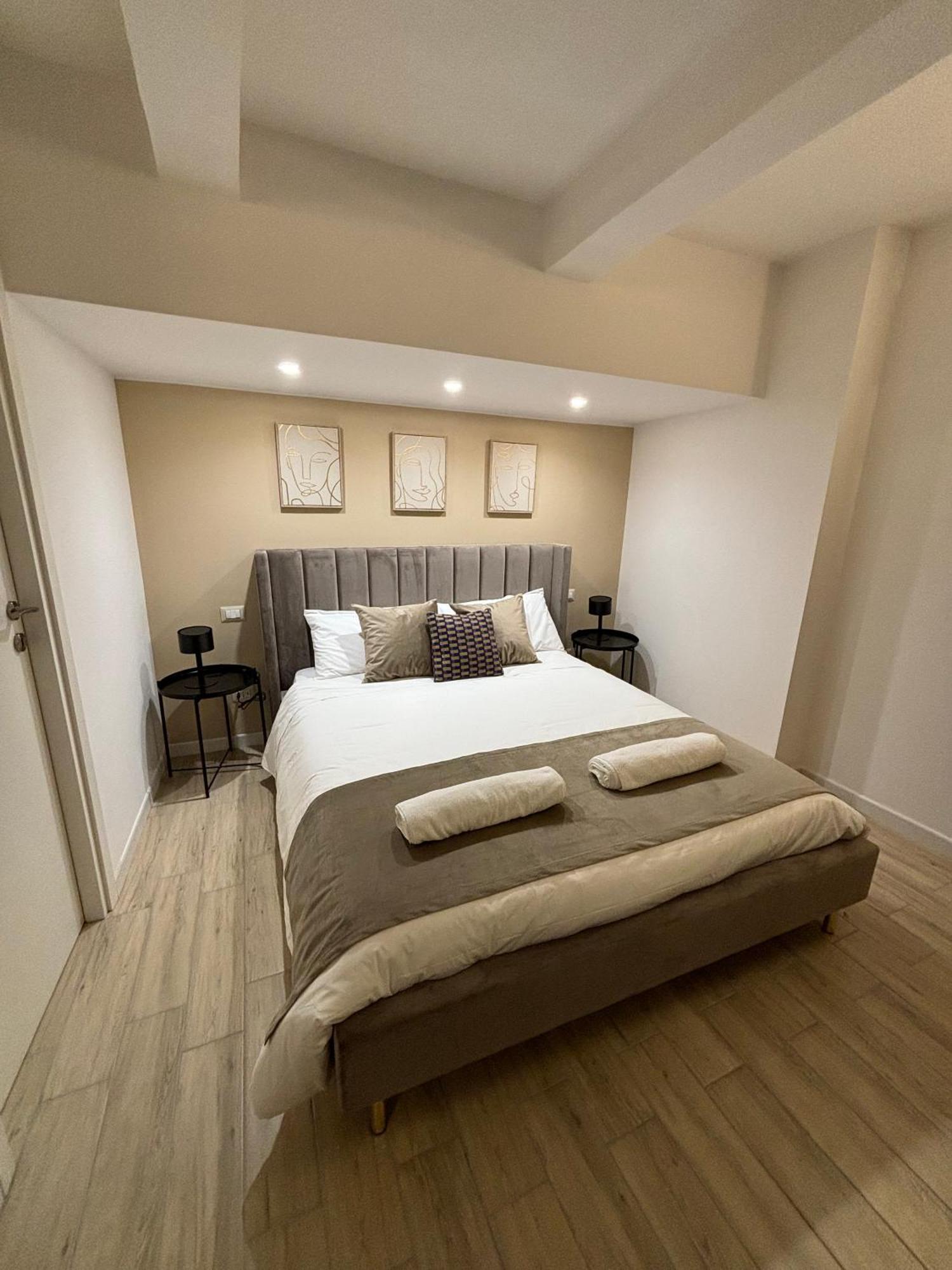 Celeste Rooms Bed And Breakfast Катания Экстерьер фото